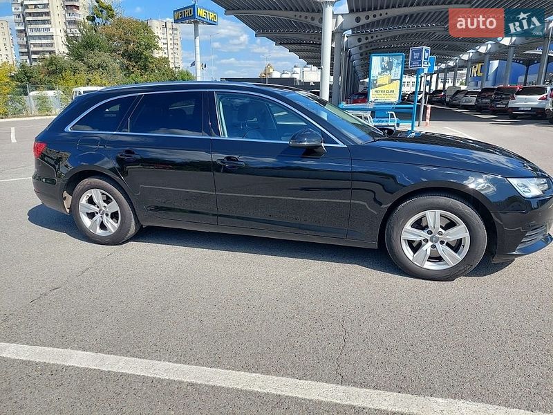 Універсал Audi A4 2017 в Львові
