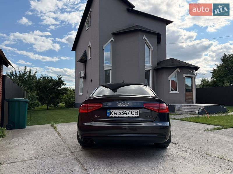 Седан Audi A4 2014 в Києві