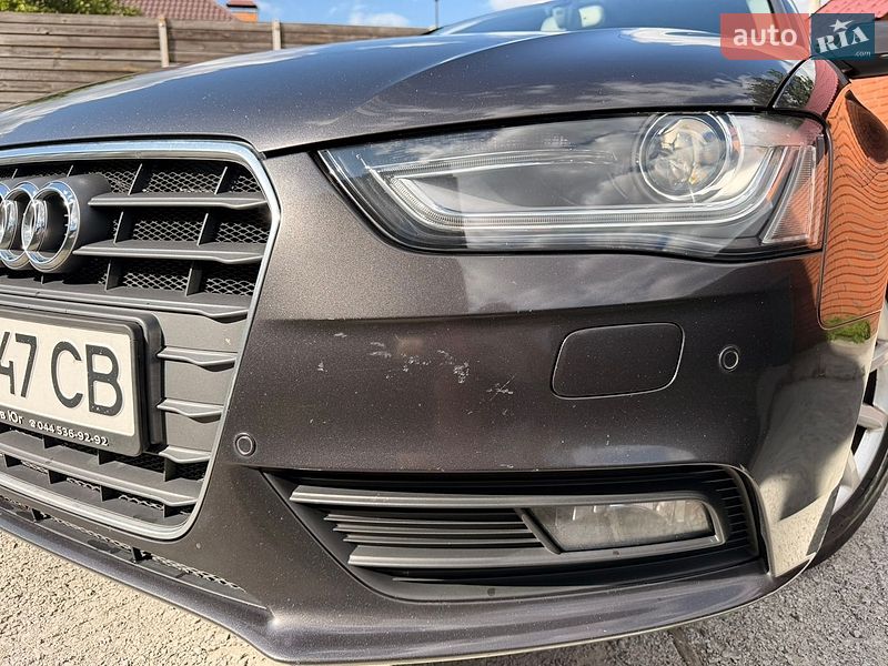Седан Audi A4 2014 в Києві