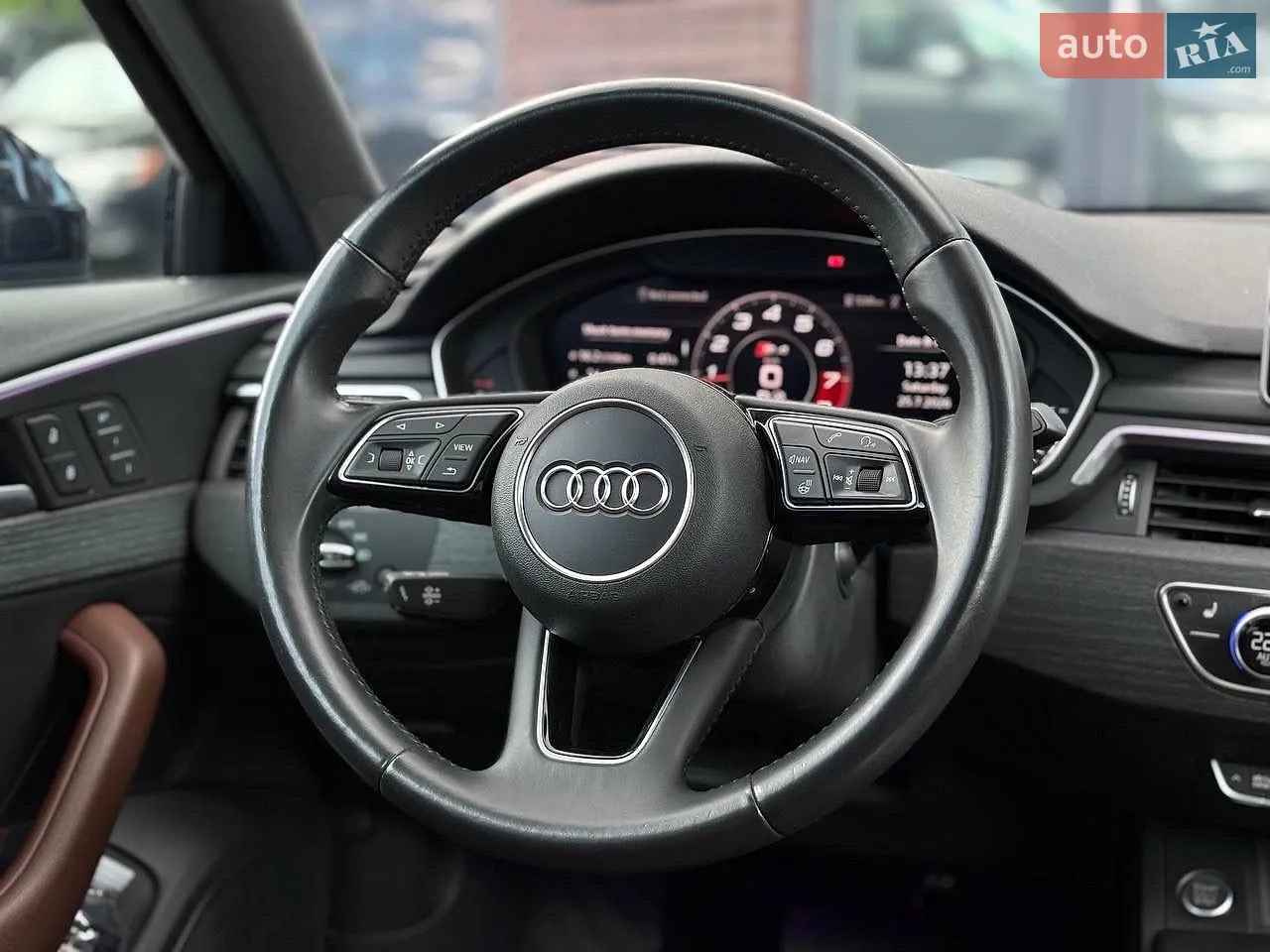 2017 Audi A4 - мініатюра 10