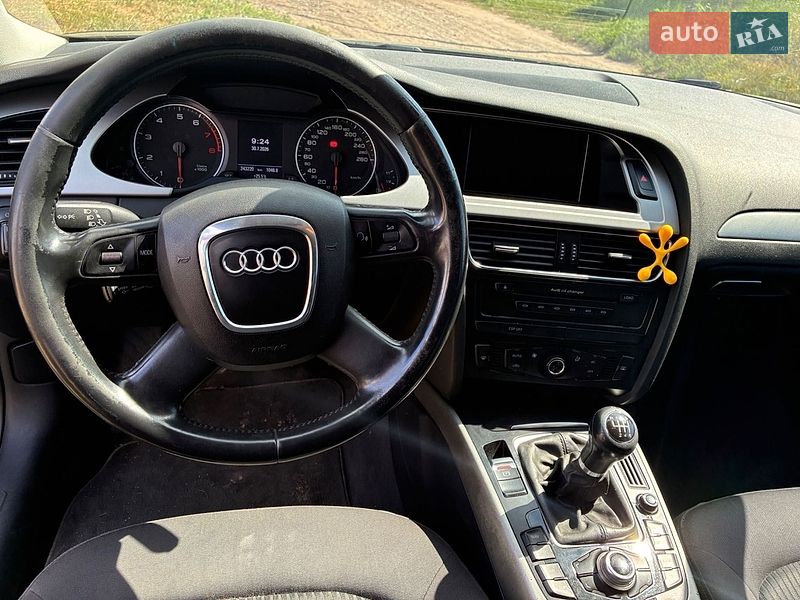 Універсал Audi A4 2009 в Ізюмі