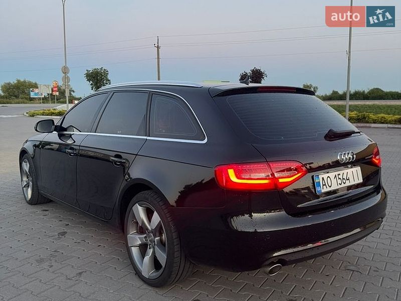 Универсал Audi A4 2012 в Бучаче