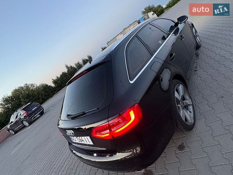 Универсал Audi A4 2012 в Бучаче