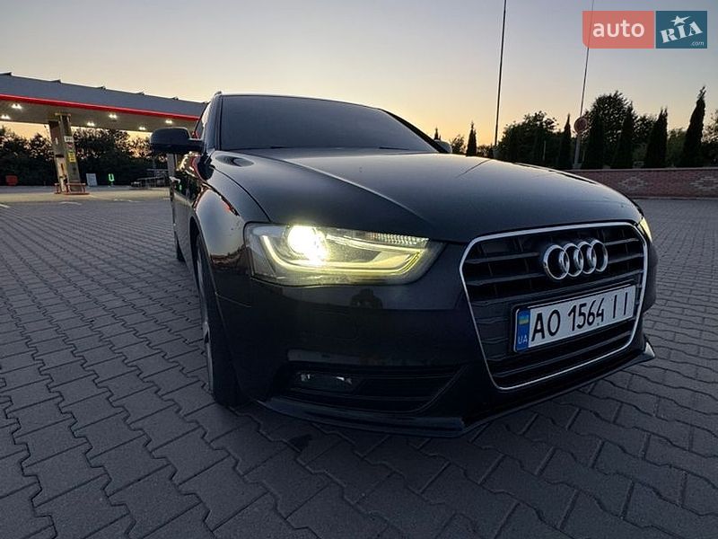 Универсал Audi A4 2012 в Бучаче