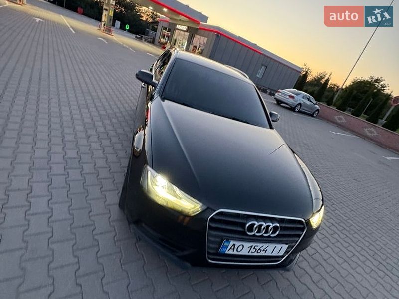 Универсал Audi A4 2012 в Бучаче