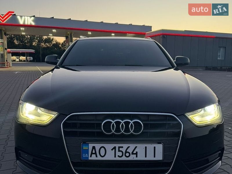 Универсал Audi A4 2012 в Бучаче