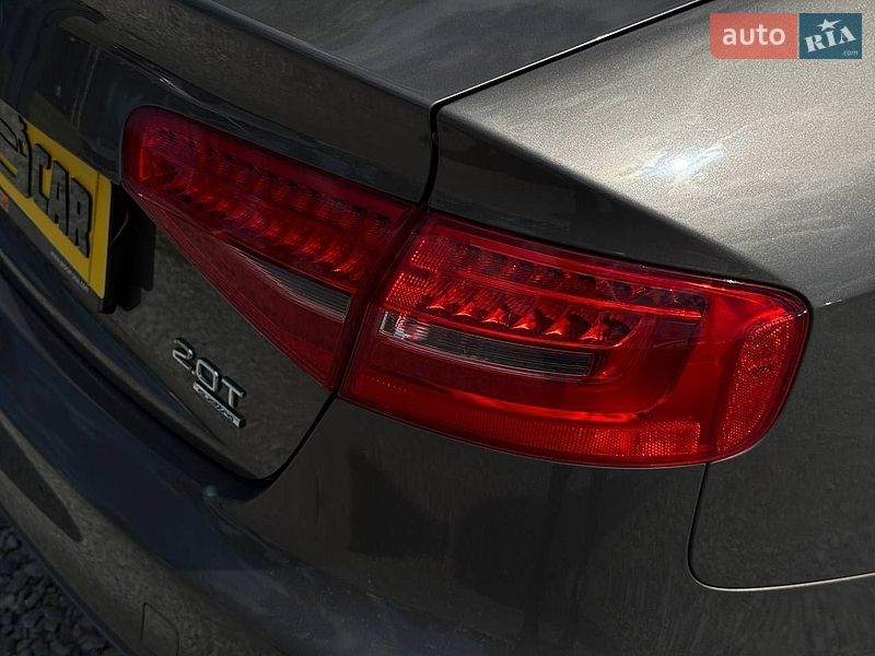 Седан Audi A4 2014 в Львове