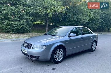 Седан Audi A4 2003 в Ровно
