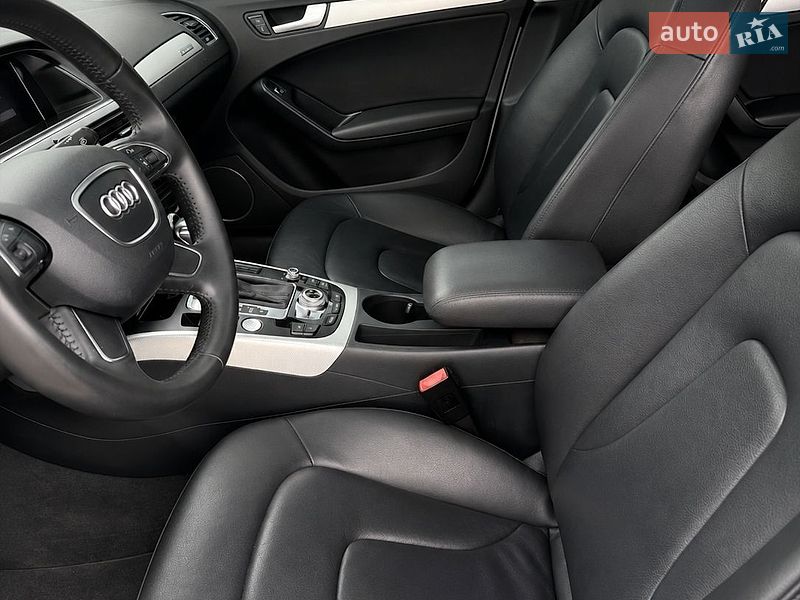 Седан Audi A4 2013 в Харкові