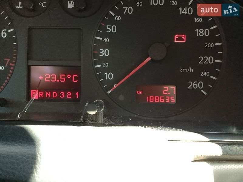 Седан Audi A4 2000 в Львові