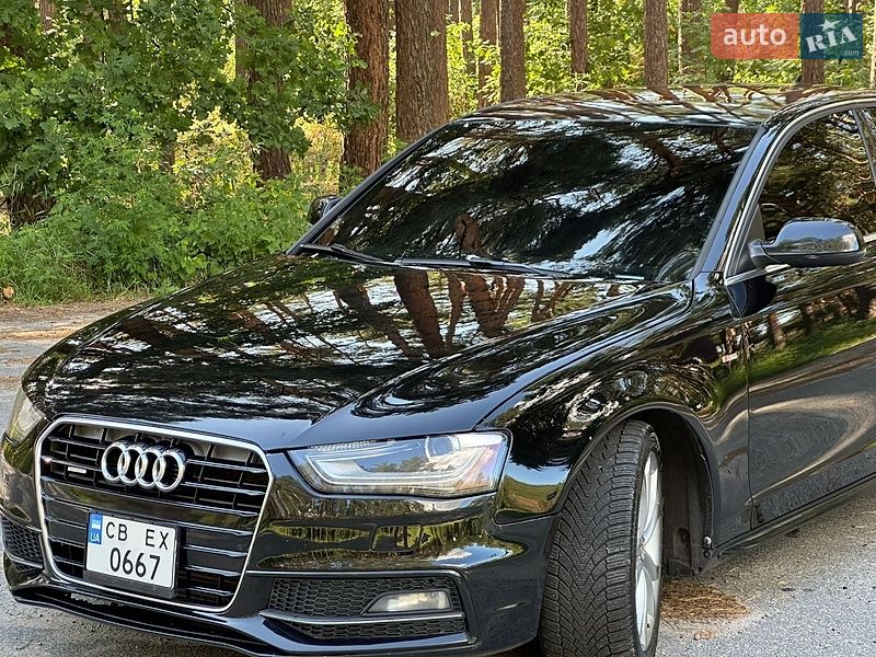 Седан Audi A4 2012 в Вышгороде