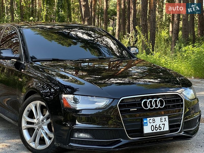 Седан Audi A4 2012 в Вышгороде
