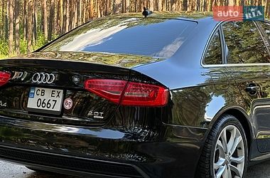Седан Audi A4 2012 в Вышгороде