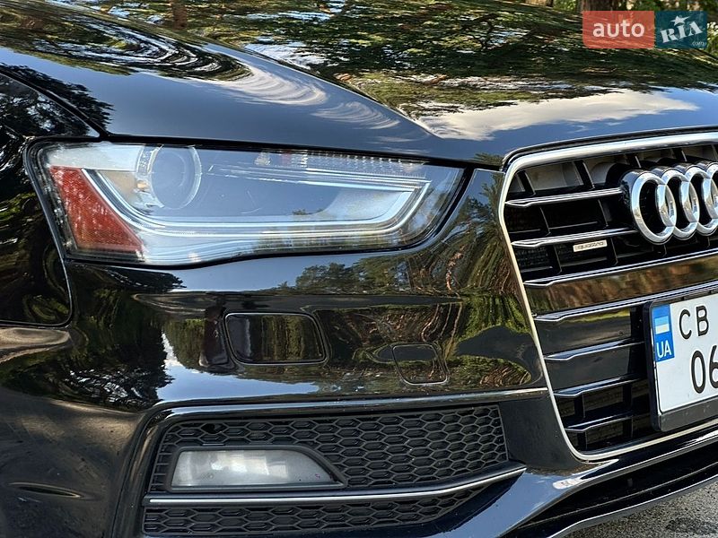 Седан Audi A4 2012 в Вышгороде