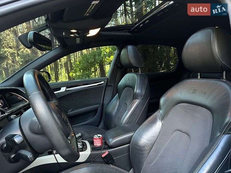 Седан Audi A4 2012 в Вышгороде