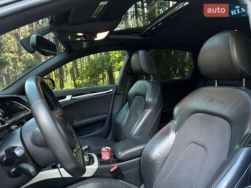 Седан Audi A4 2012 в Вышгороде