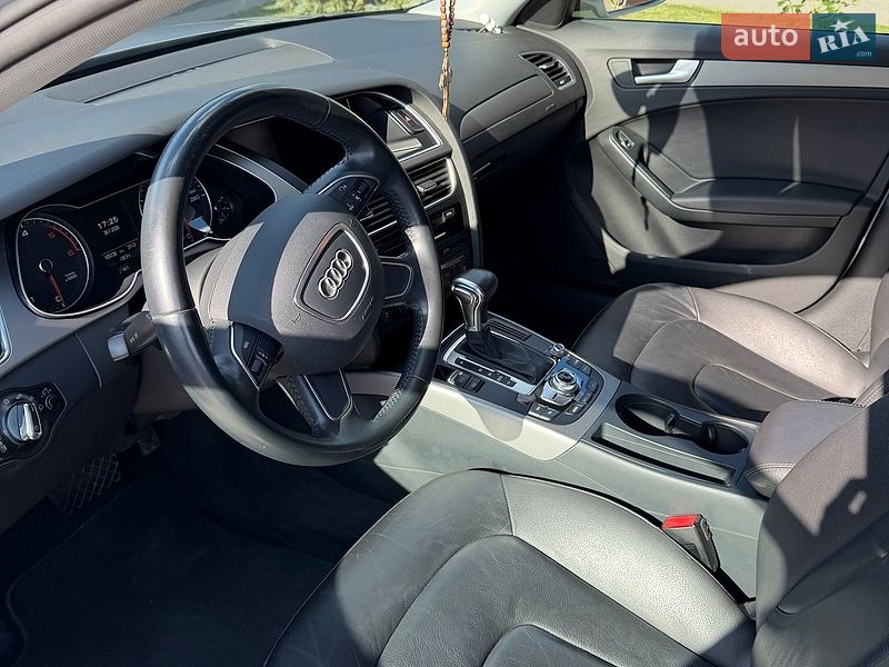 Седан Audi A4 2015 в Києві