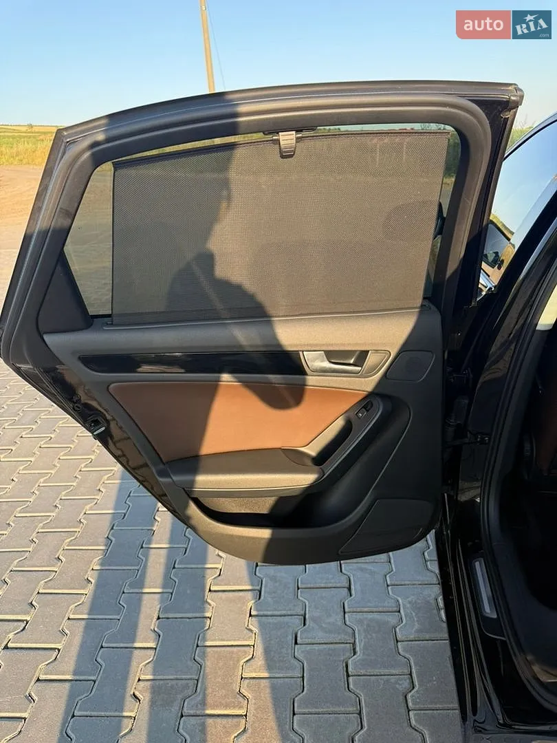2010 Audi A4 - мініатюра 12