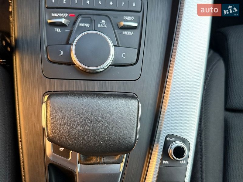 Універсал Audi A4 2018 в Новому Розділі