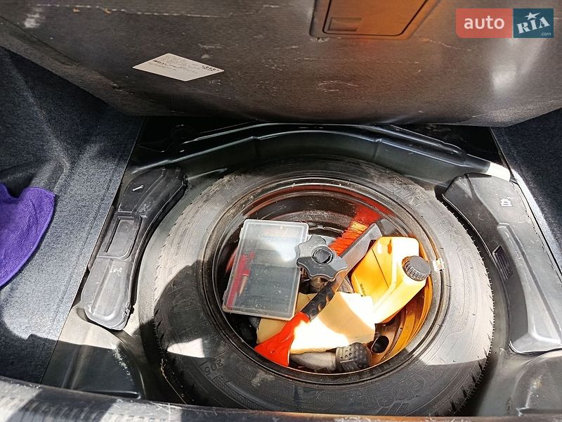 Седан Audi A4 2006 в Знам'янці