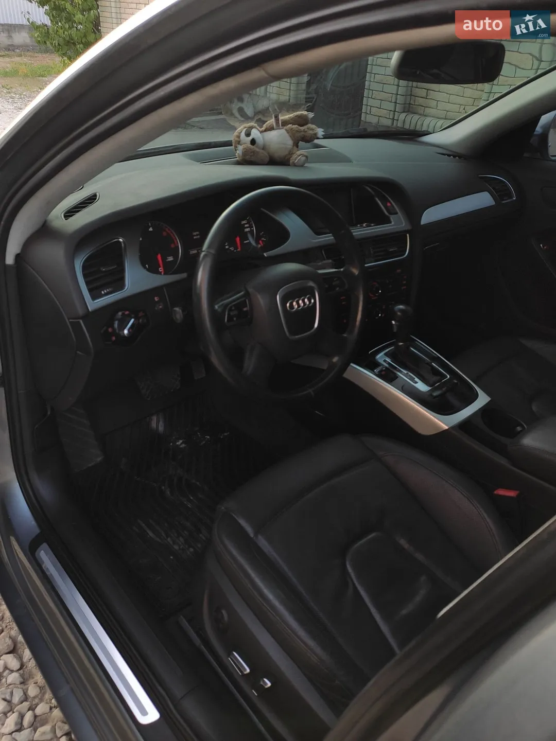 2011 Audi A4 - мініатюра 18