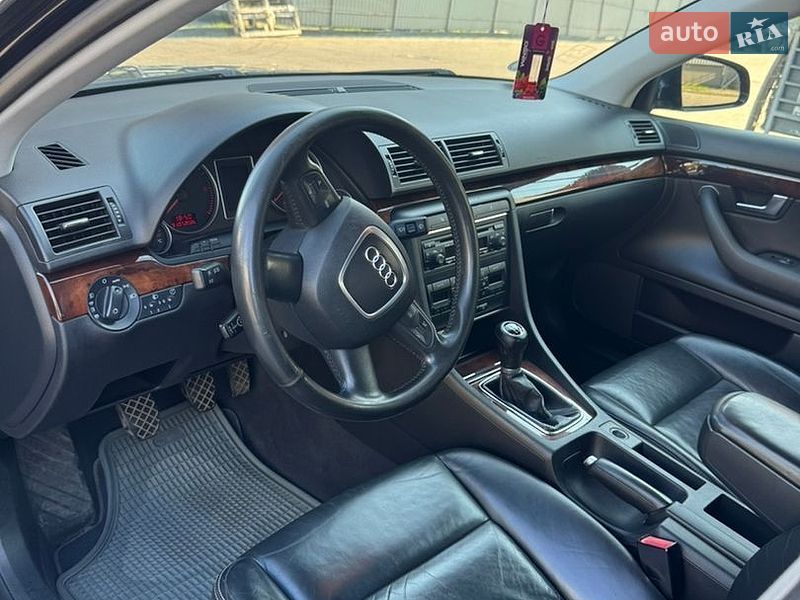 Седан Audi A4 2005 в Львове