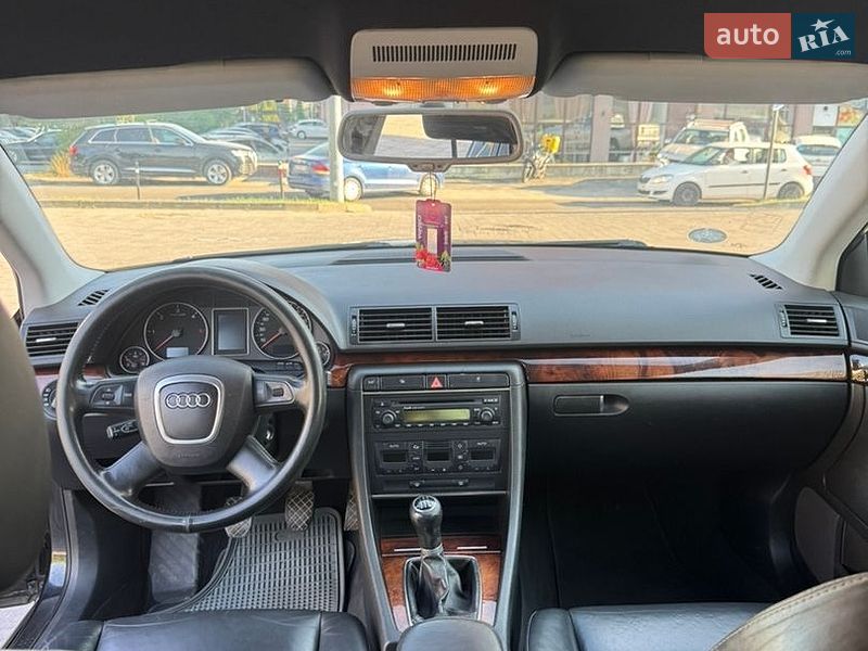 Седан Audi A4 2005 в Львове
