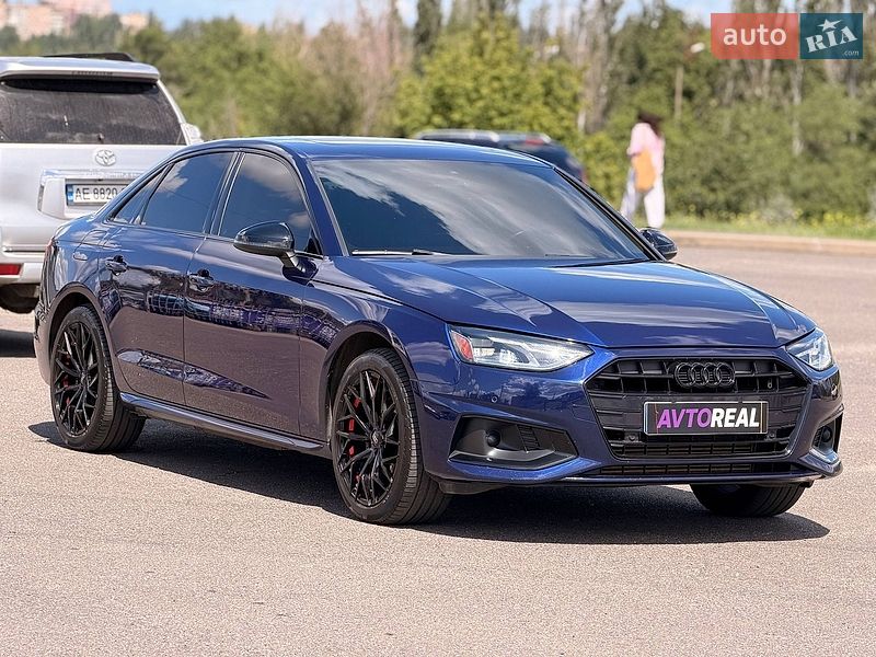 Седан Audi A4 2021 в Кривому Розі