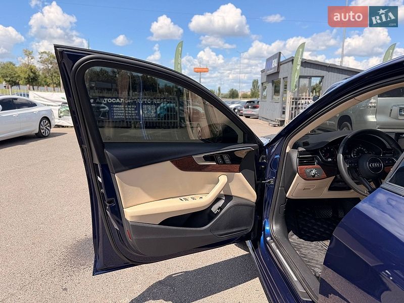 Седан Audi A4 2021 в Кривому Розі