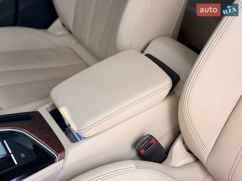 Седан Audi A4 2021 в Кривому Розі