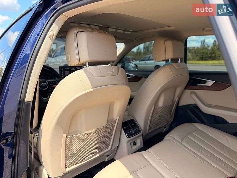 Седан Audi A4 2021 в Кривому Розі