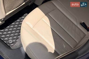 Седан Audi A4 2021 в Кривому Розі