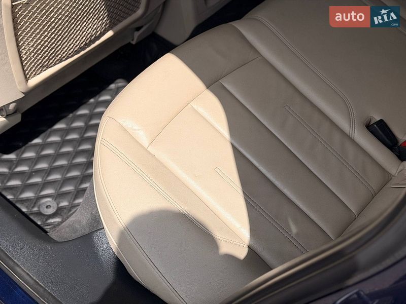 Седан Audi A4 2021 в Кривому Розі