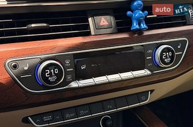 Седан Audi A4 2021 в Кривому Розі