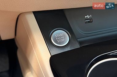 Седан Audi A4 2021 в Кривому Розі