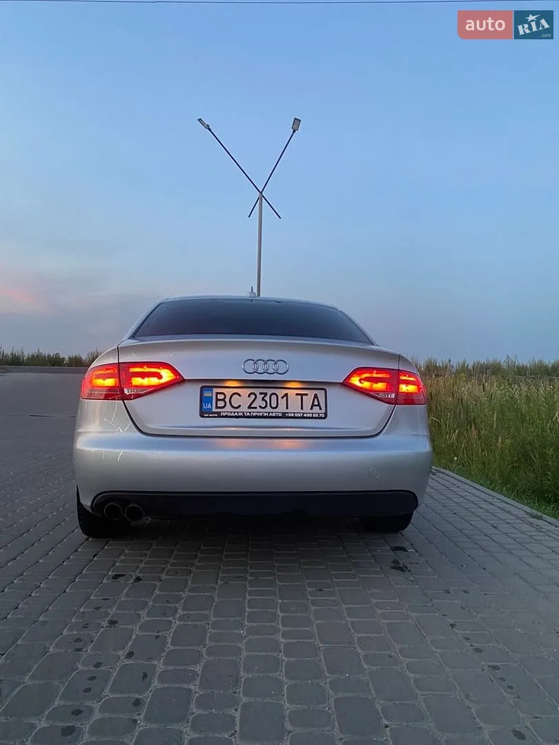 2010 Audi A4 - мініатюра 11