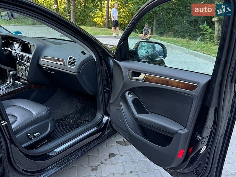 Седан Audi A4 2014 в Новояворівську