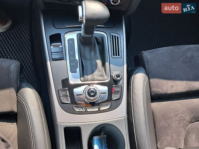 Універсал Audi A4 2013 в Бурштині