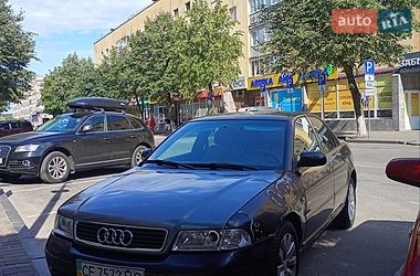 Седан Audi A4 1996 в Сумах
