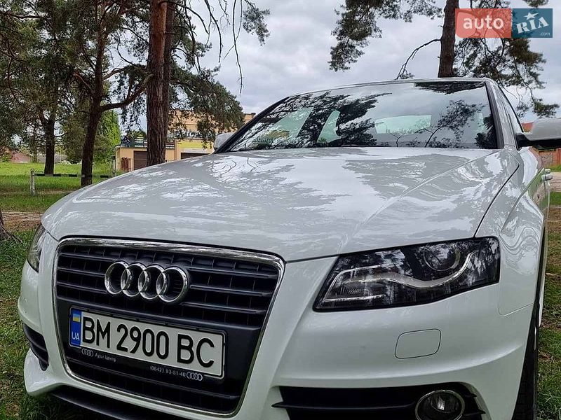 Седан Audi A4 2011 в Сумах