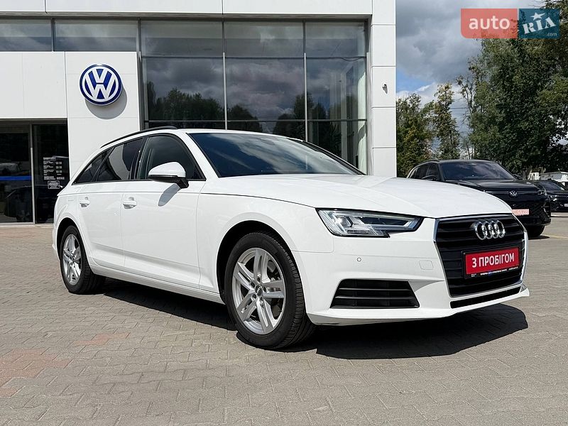 Audi A4 2019