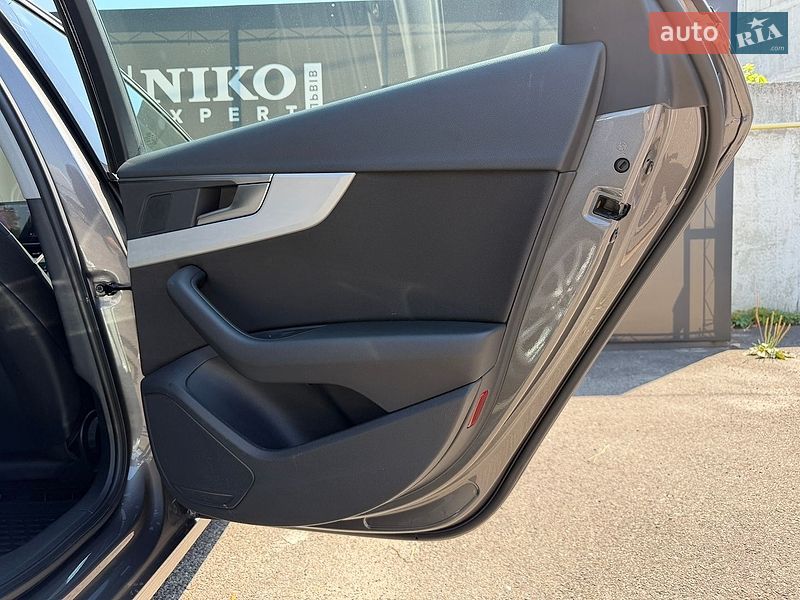 Седан Audi A4 2021 в Львові фото 28 Седан Audi A4 2021 в Львові