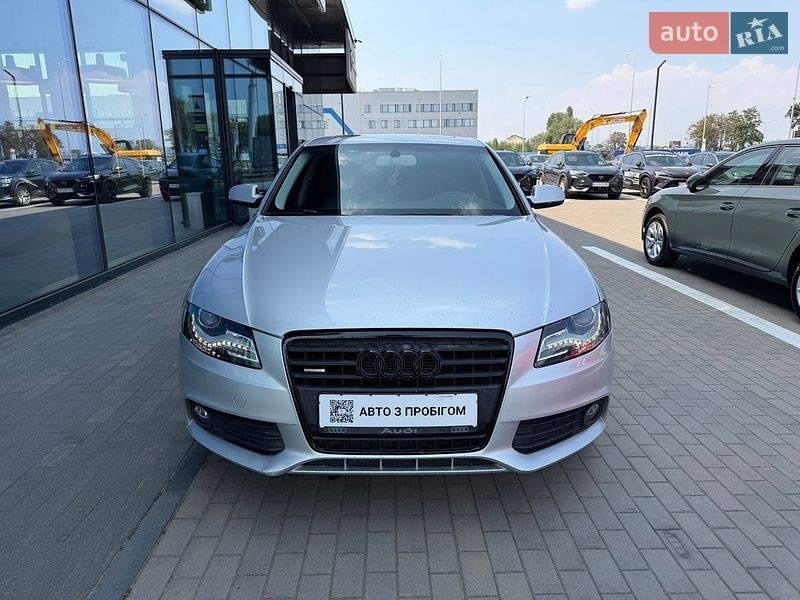 Седан Audi A4 2009 в Киеве