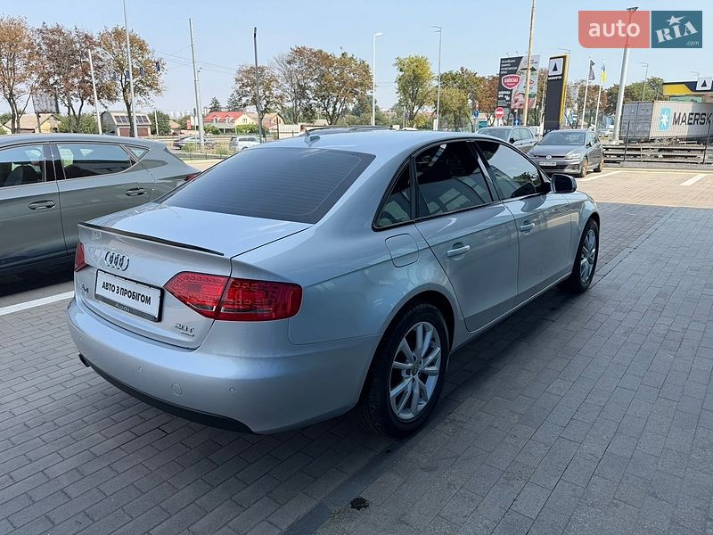 Седан Audi A4 2009 в Києві
