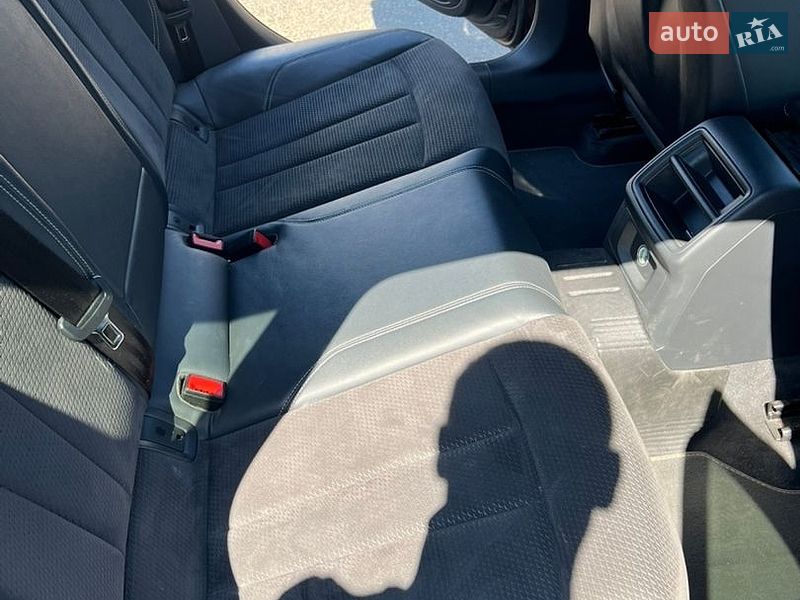 Универсал Audi A4 2018 в Городище