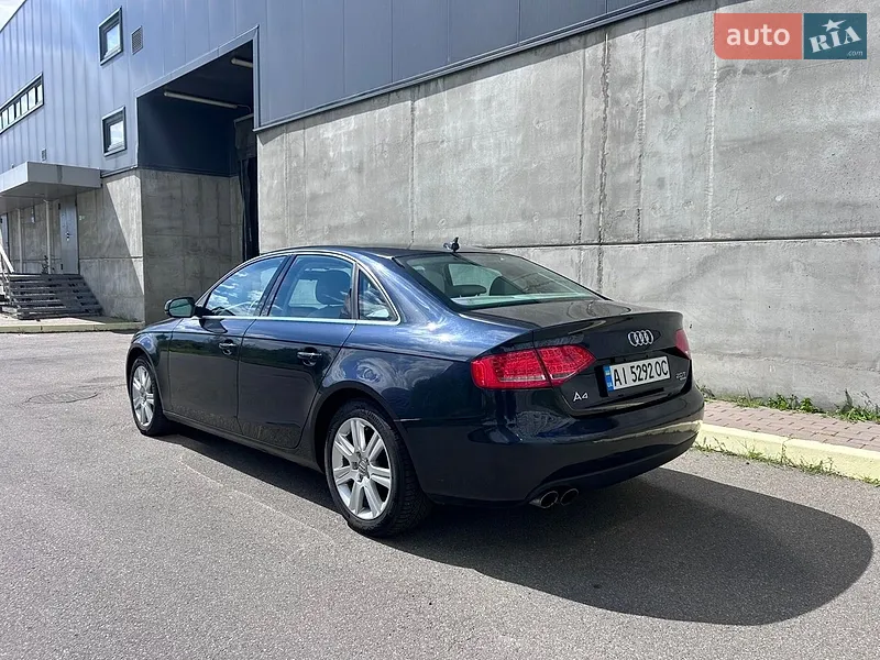 Audi A4 2011