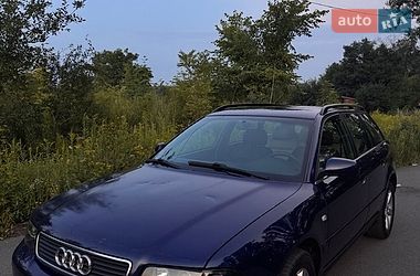 Універсал Audi A4 1998 в Львові