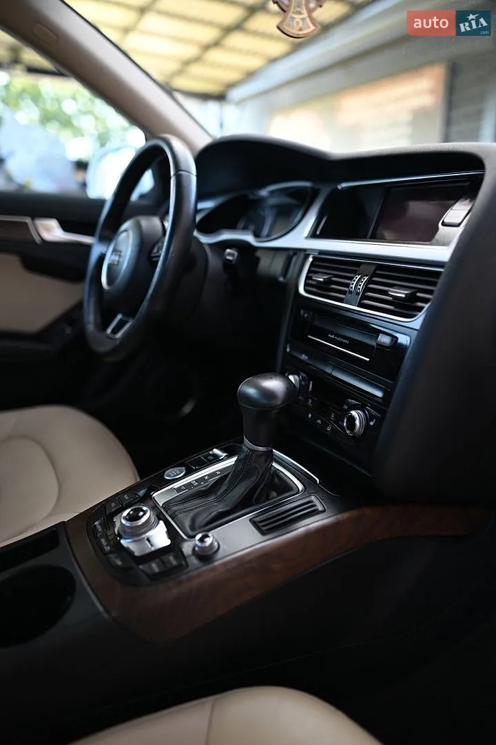 2015 Audi A4 - мініатюра 48