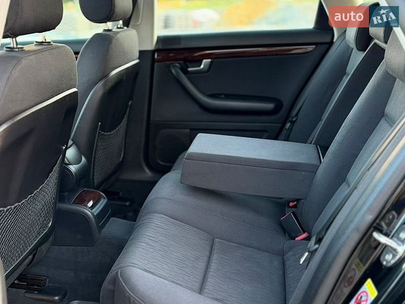 Универсал Audi A4 2005 в Владимире