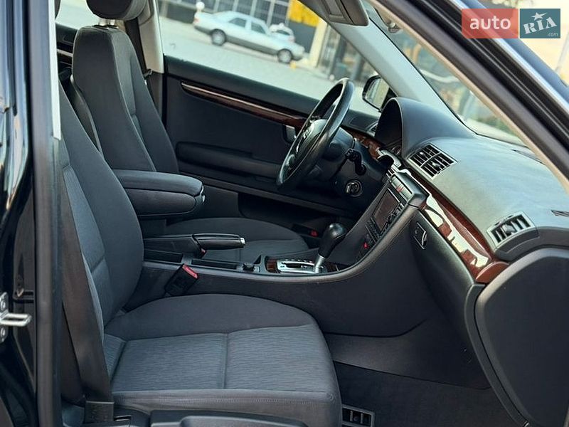 Универсал Audi A4 2005 в Владимире